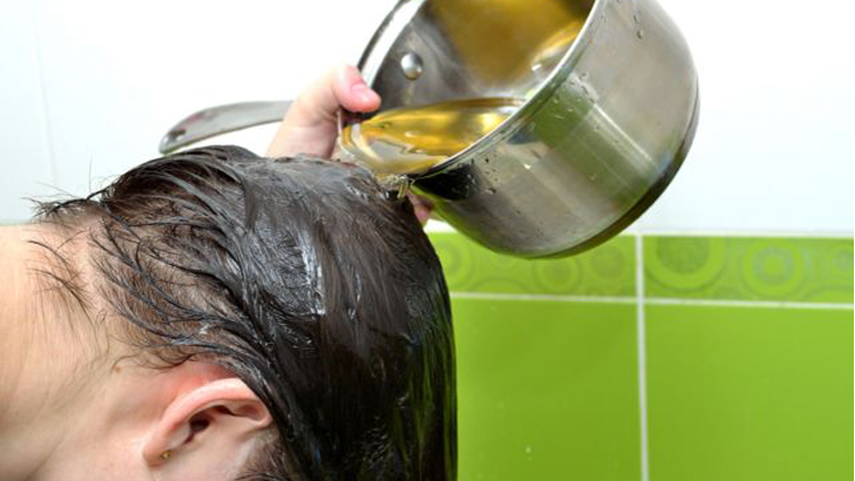 cách làm thuốc nhuộm tóc từ trà